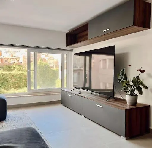 New, Ultra Comfy, Flat Apartament